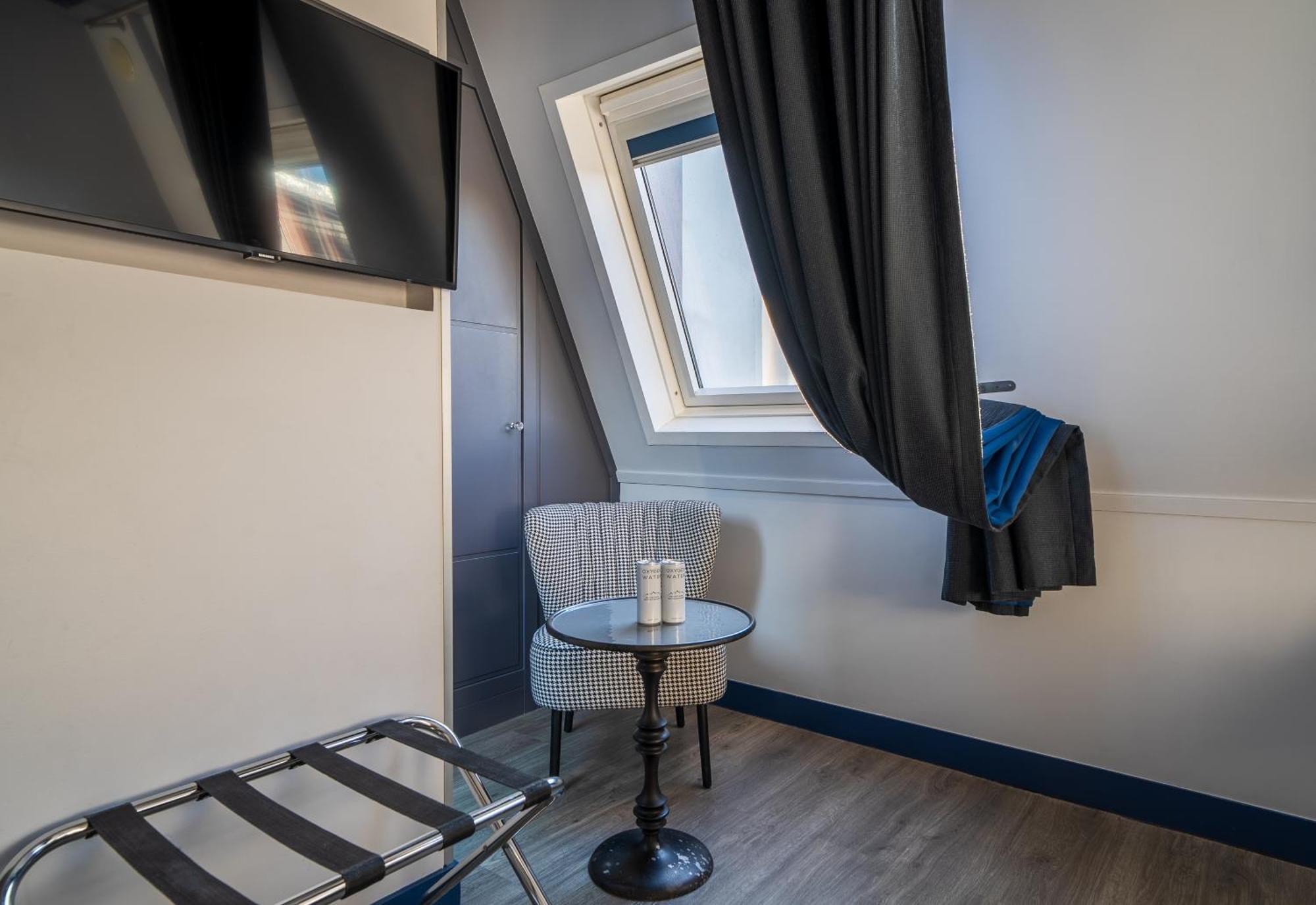 Mademoiselle Hotel Parigi