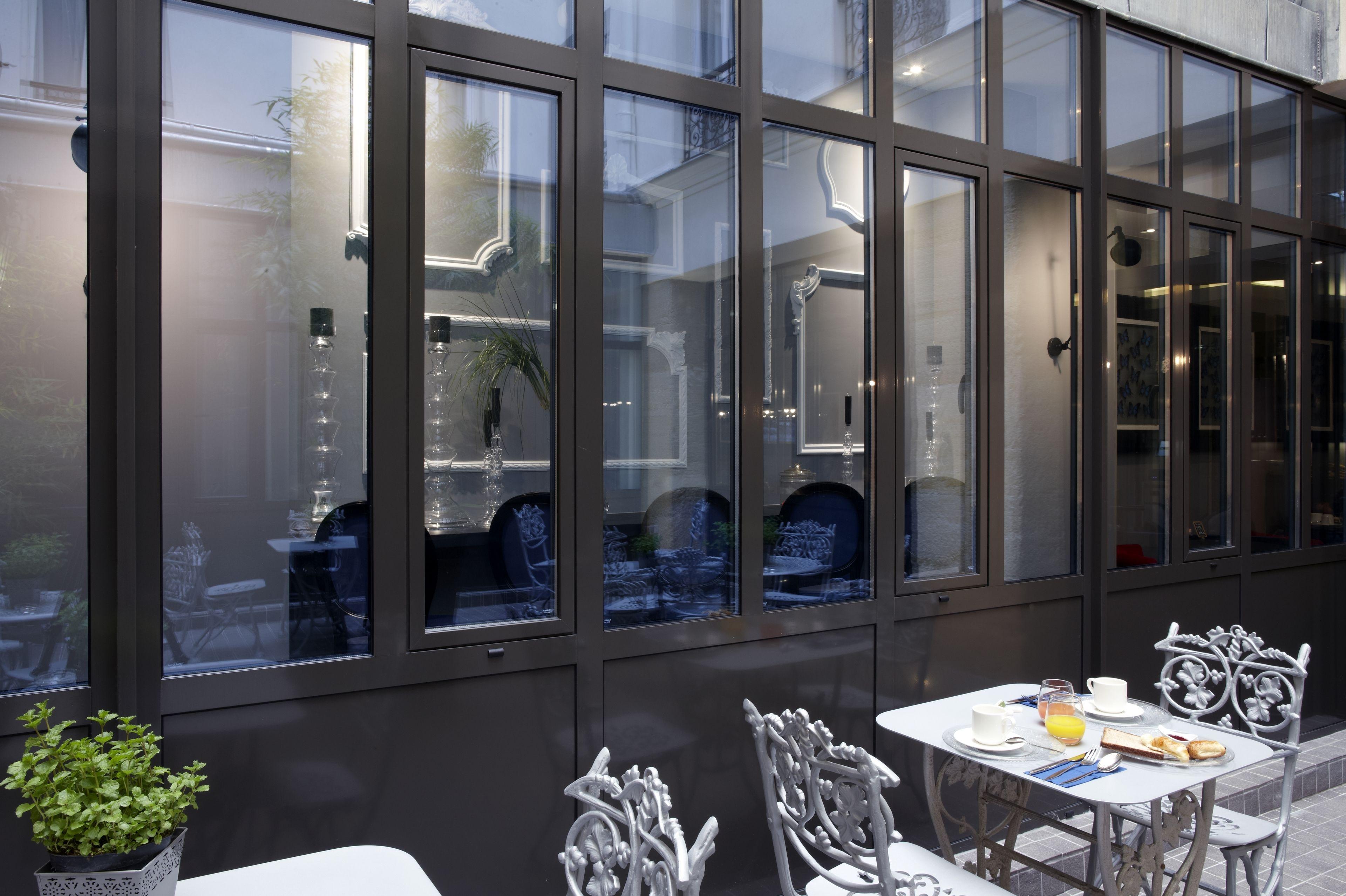 Hotel Mademoiselle 4*